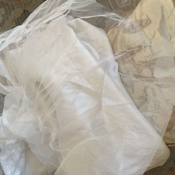 Lulus Modern Affection Maxi Dress Women's M White Taffeta Pleated NWT - Picture 12 of 13